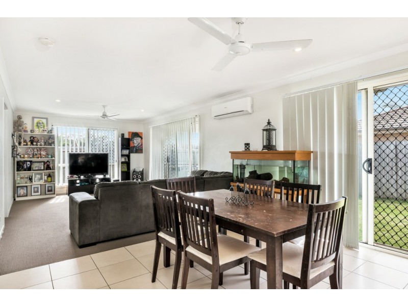 24 Broadleaf Place, Ningi QLD 4511
