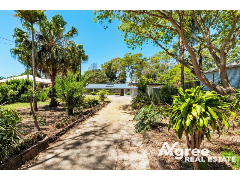 871 Beachmere Road, Beachmere QLD 4510