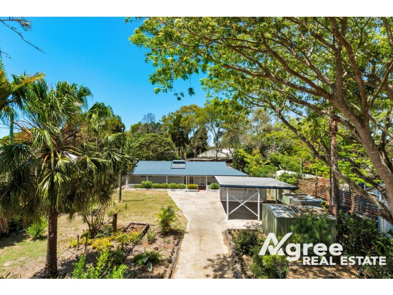 871 Beachmere Road, Beachmere QLD 4510