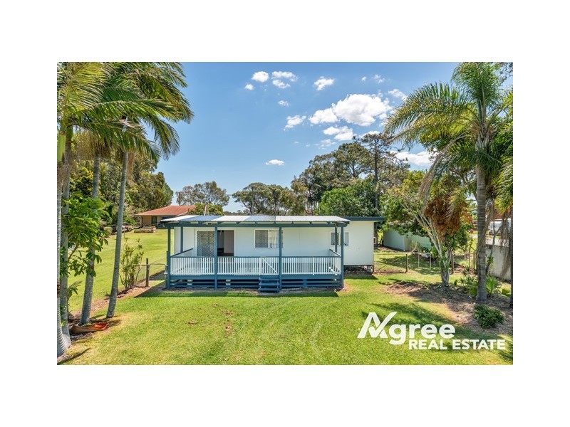 171 Bishop Road, Beachmere QLD 4510