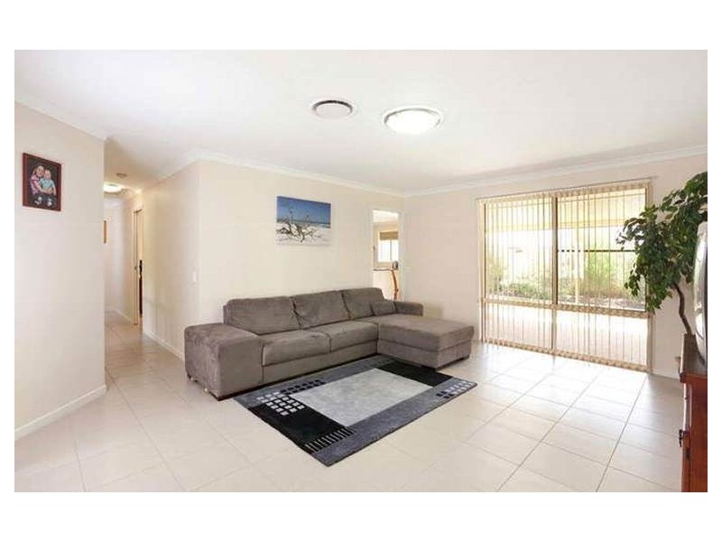 22-24 Cavanagh Place, Ningi QLD 4511