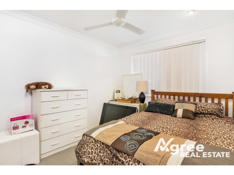 305 Bestmann Road, Sandstone Point QLD 4511
