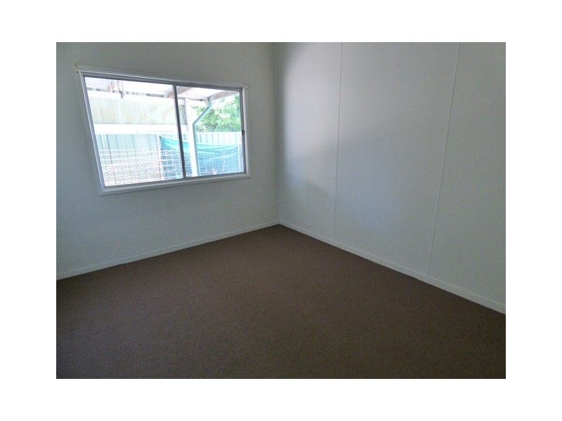 4 Lalroy Street, Beachmere QLD 4510