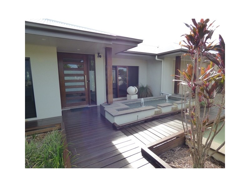 6 Riverstone Street, Ningi QLD 4511