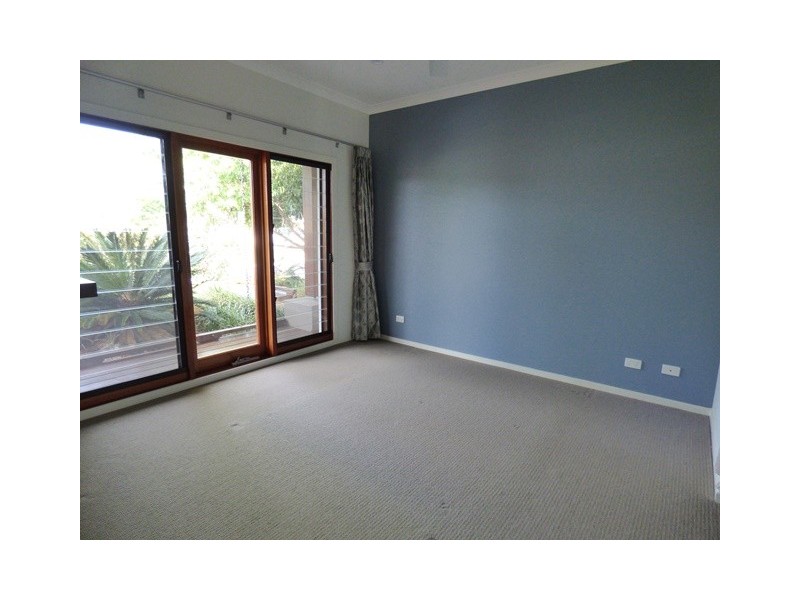 6 Riverstone Street, Ningi QLD 4511