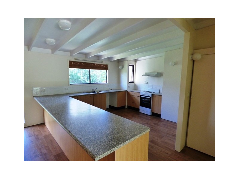 274 Bishop Road, Beachmere QLD 4510