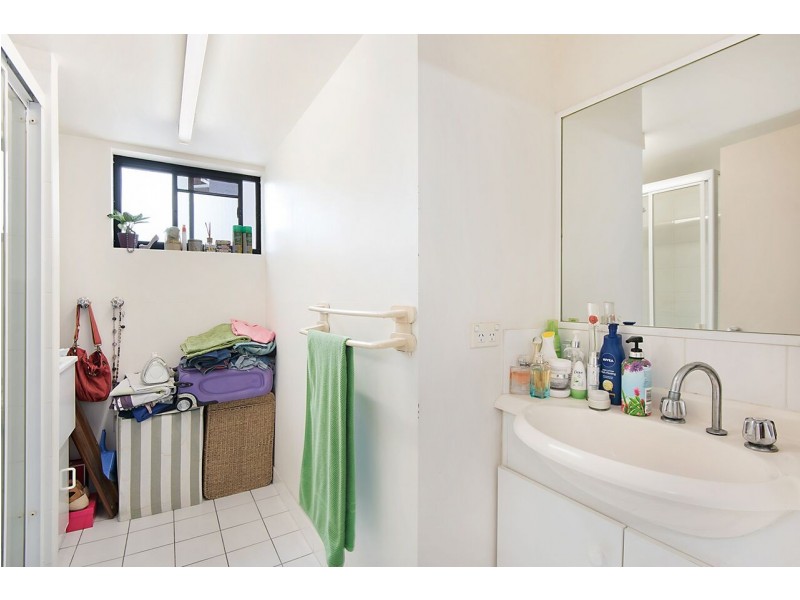16/75 Thorn Street, Kangaroo Point QLD 4169