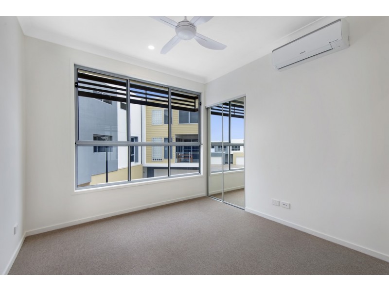 16/3400 Panorama Drive, Carrara QLD 4211