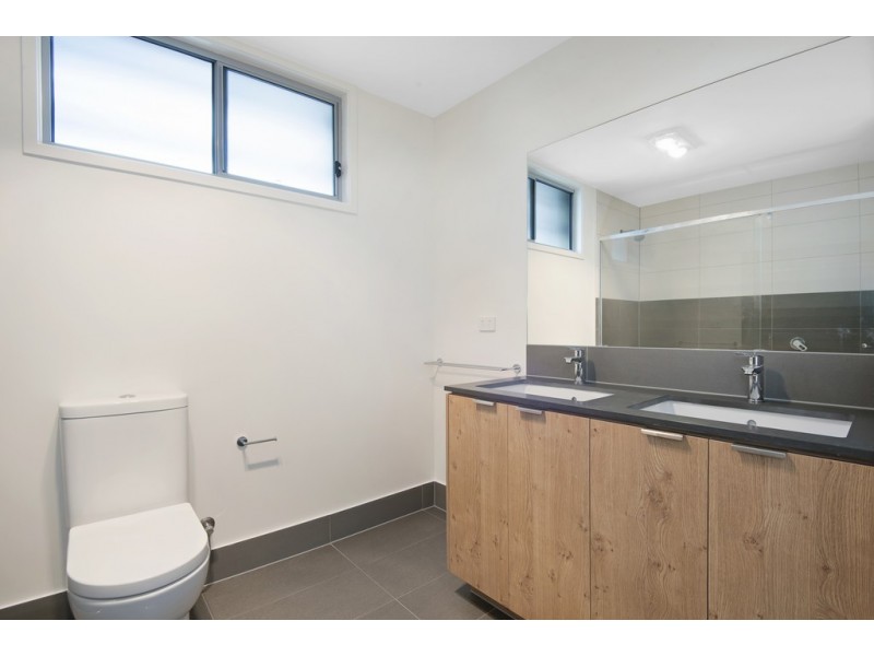 16/3400 Panorama Drive, Carrara QLD 4211