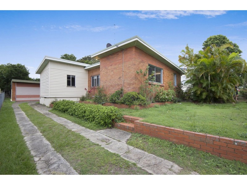 10 Ralph Street, Clontarf QLD 4019