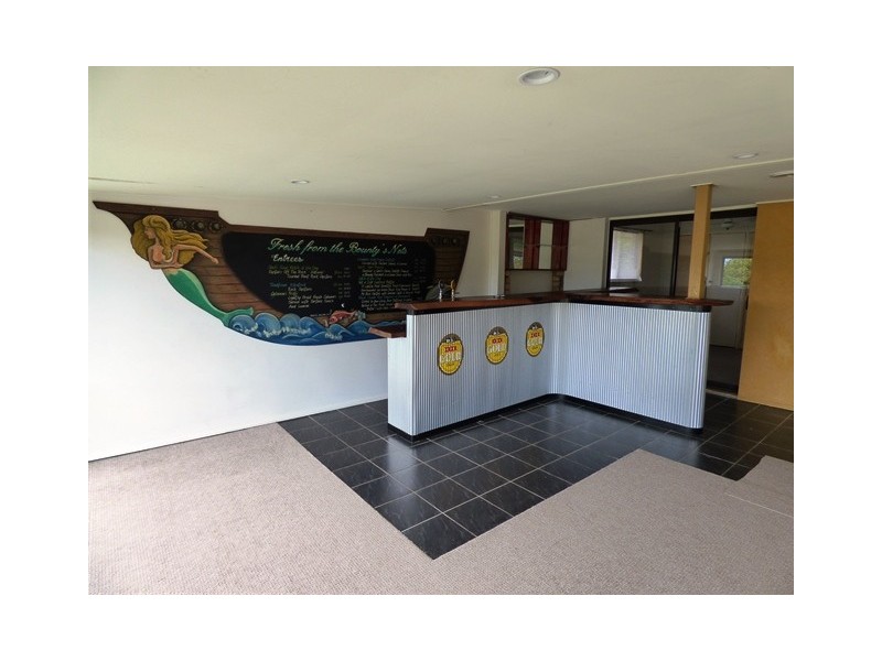 140 BISHOP ROAD, Beachmere QLD 4510