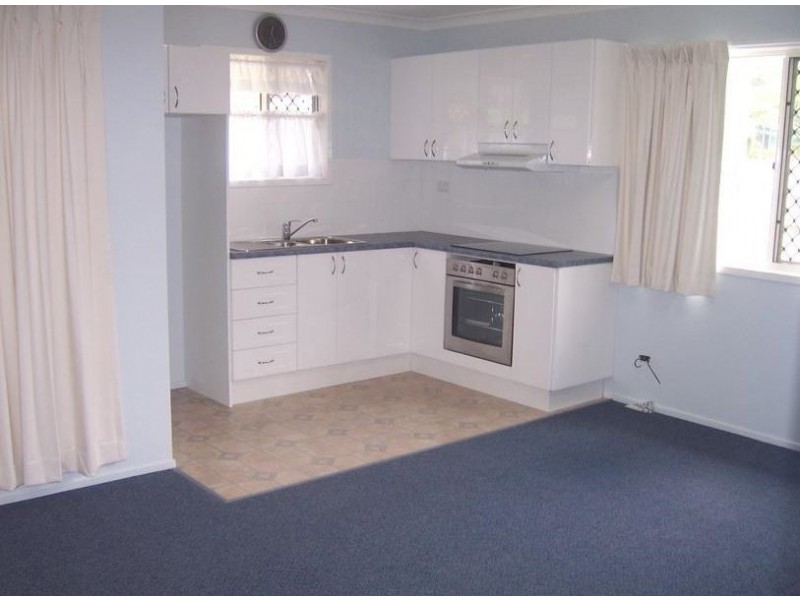 1/33 Tingalpa Street, Wynnum QLD 4178