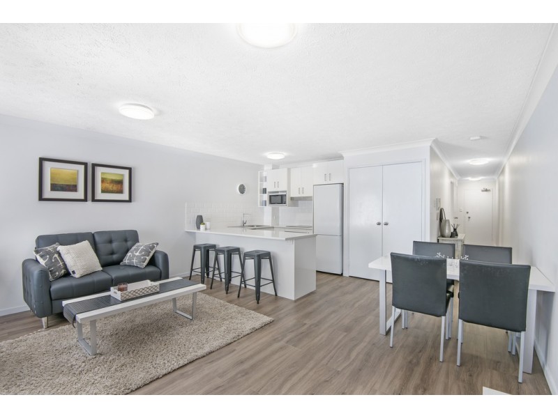 2/100 Bayview Terrace, Clayfield QLD 4011