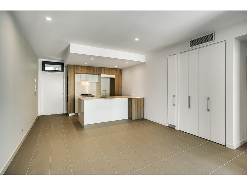 4403/18 Parkside Circuit, Hamilton QLD 4007