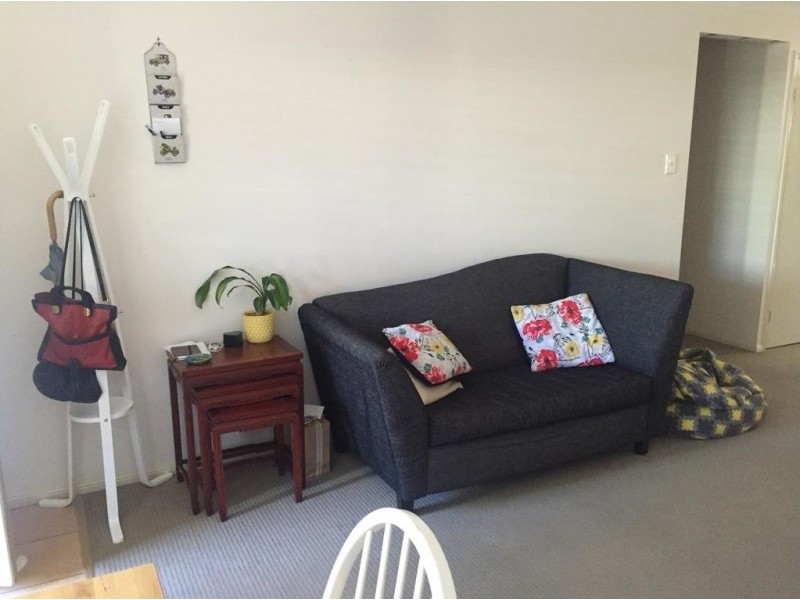 4/27 Fenton Street, Fairfield QLD 4103