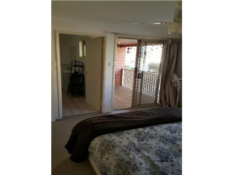 4/27 Fenton Street, Fairfield QLD 4103