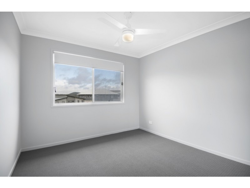 29 Meander Circuit, Holmview QLD 4207