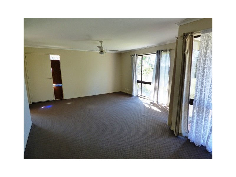 189 Bishop Road, Beachmere QLD 4510