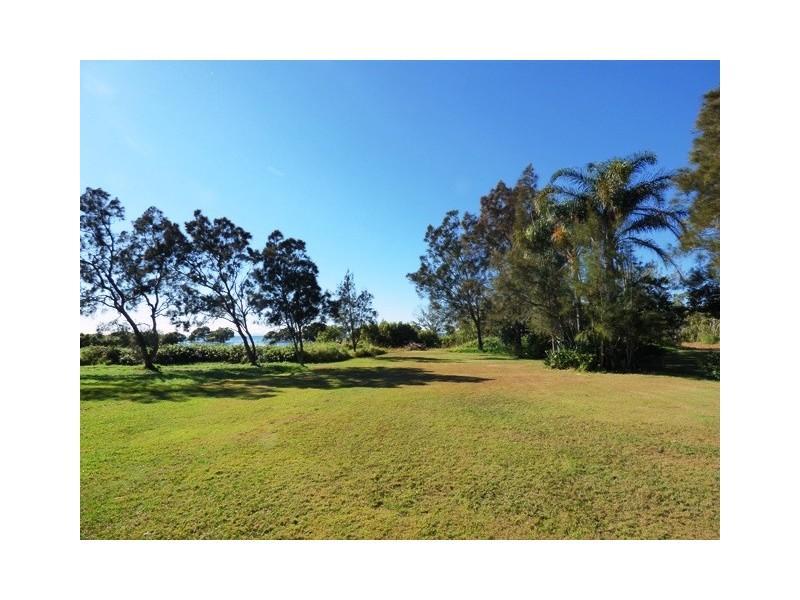 189 Bishop Road, Beachmere QLD 4510