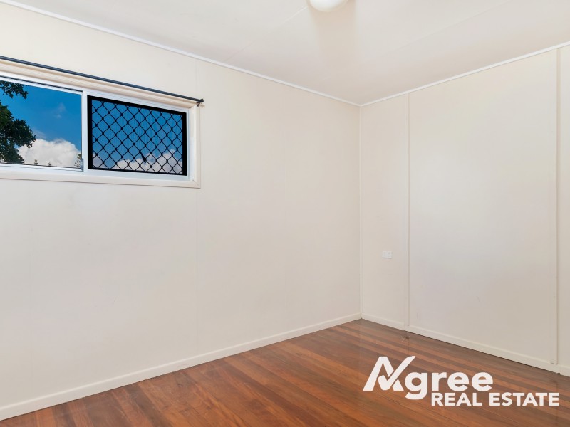 89 Bishop Road, Beachmere QLD 4510