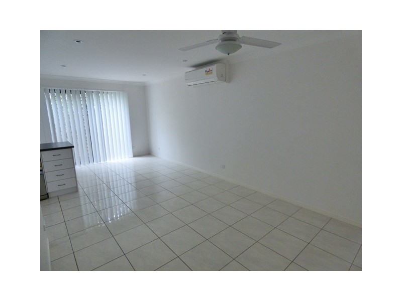 6/39-41 Mortimer Street, Caboolture QLD 4510