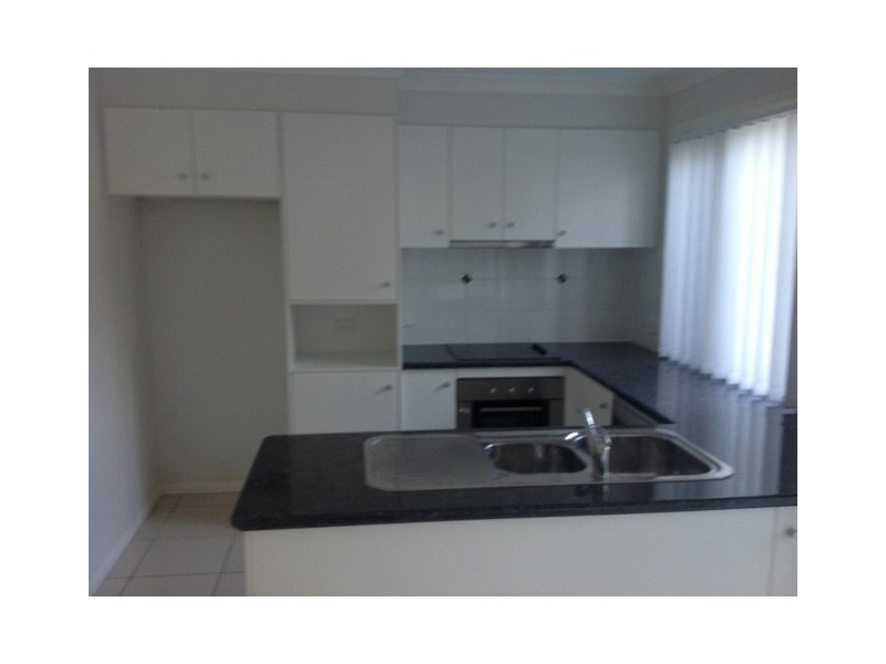 8/11 Walter Street, Caboolture QLD 4510