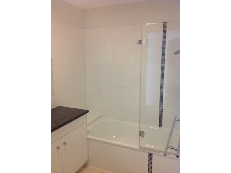 8/11 Walter Street, Caboolture QLD 4510