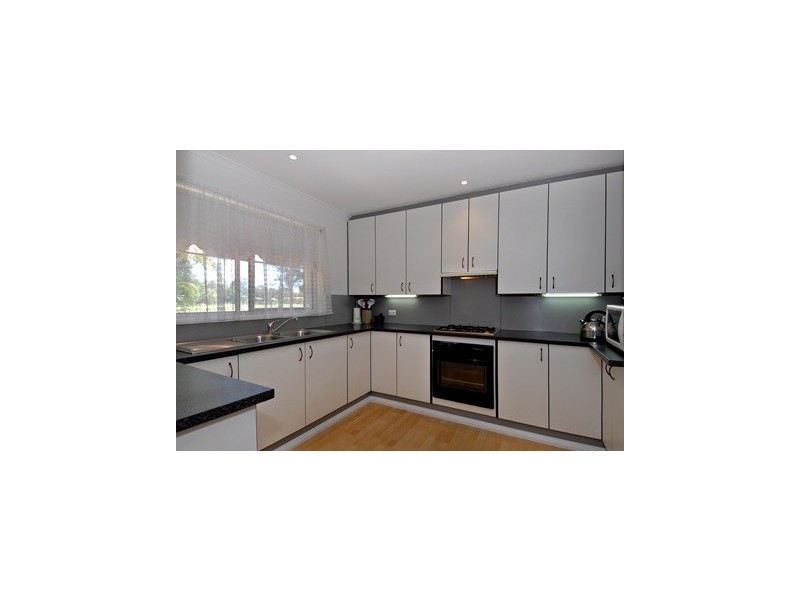 118 Bellay Road, Beachmere QLD 4510