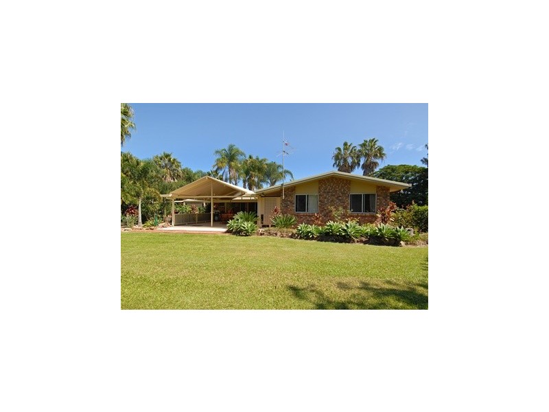 118 Bellay Road, Beachmere QLD 4510