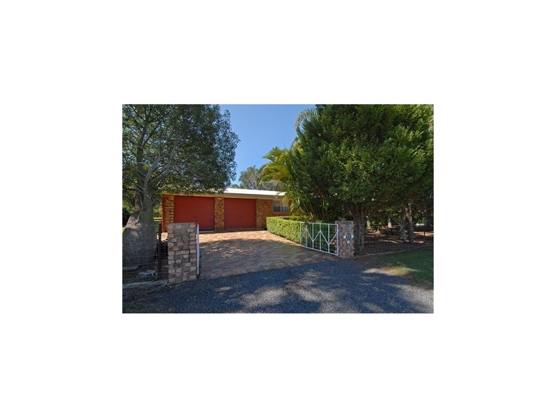 118 Bellay Road, Beachmere QLD 4510