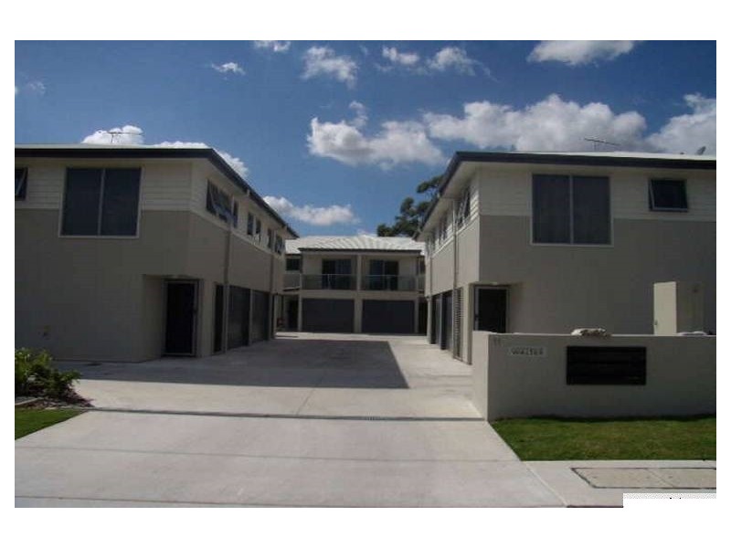 4/11 Walter Street, Caboolture QLD 4510