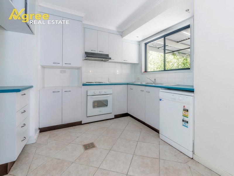 15 Chelsea Promenade, Caboolture QLD 4510