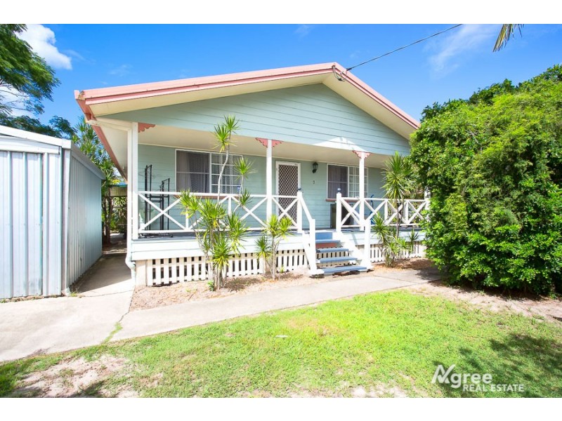 2 Dwyer Street, Beachmere QLD 4510