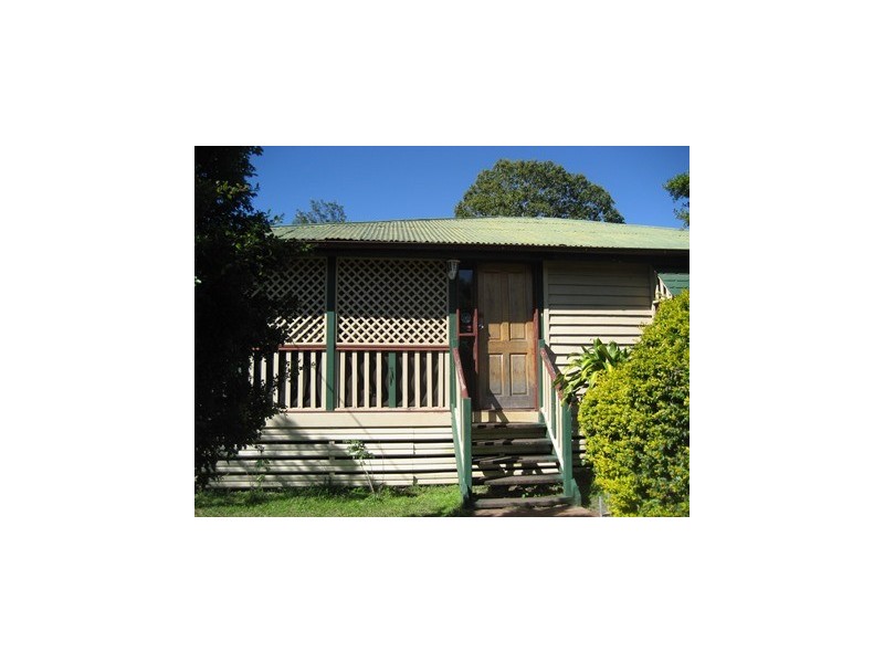 15 Charles, Caboolture QLD 4510
