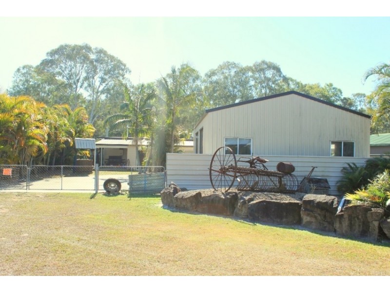 24 Bishop Parade, Toorbul QLD 4510