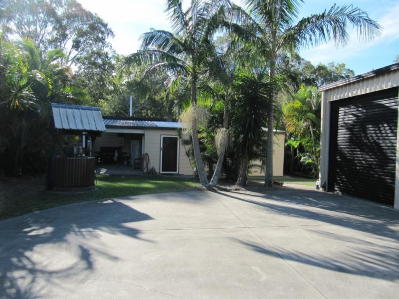 24 Bishop Parade, Toorbul QLD 4510