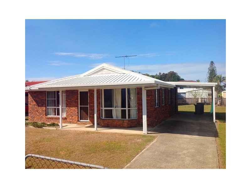 131 Bishop Road, Beachmere QLD 4510