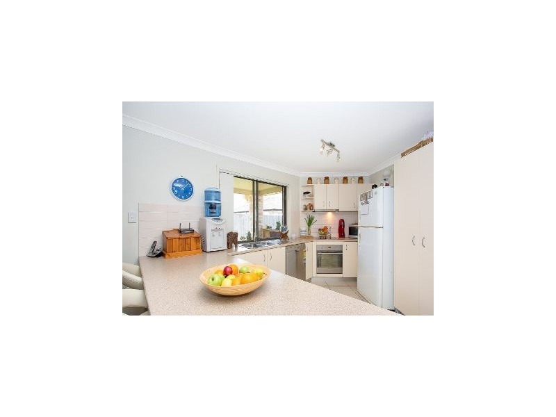 16 Treefrog Street, Ningi QLD 4511