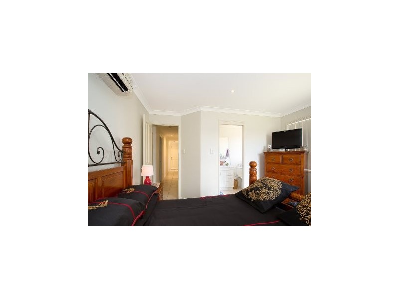 16 Treefrog Street, Ningi QLD 4511