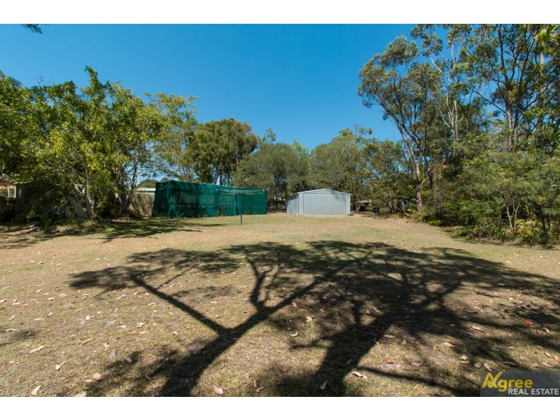 8 Bernborough Way, Ningi QLD 4511