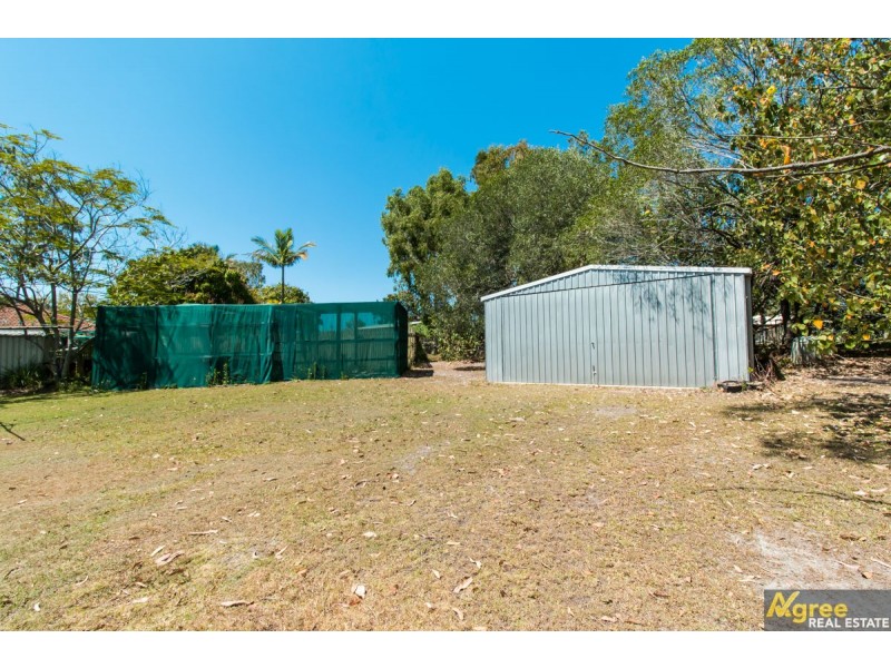 8 Bernborough Way, Ningi QLD 4511