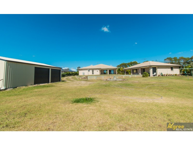 13 Scaroni Court, Ningi QLD 4511