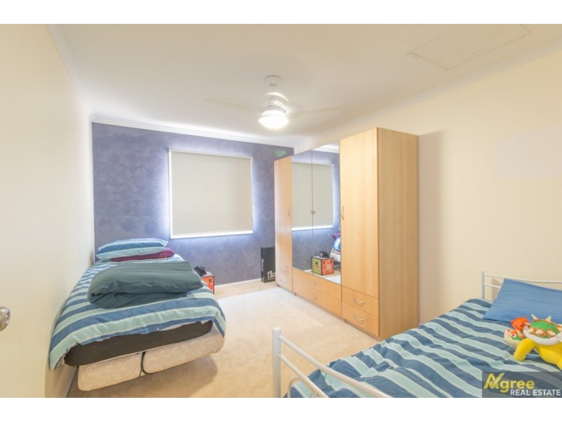 13 Whiting Street, Beachmere QLD 4510