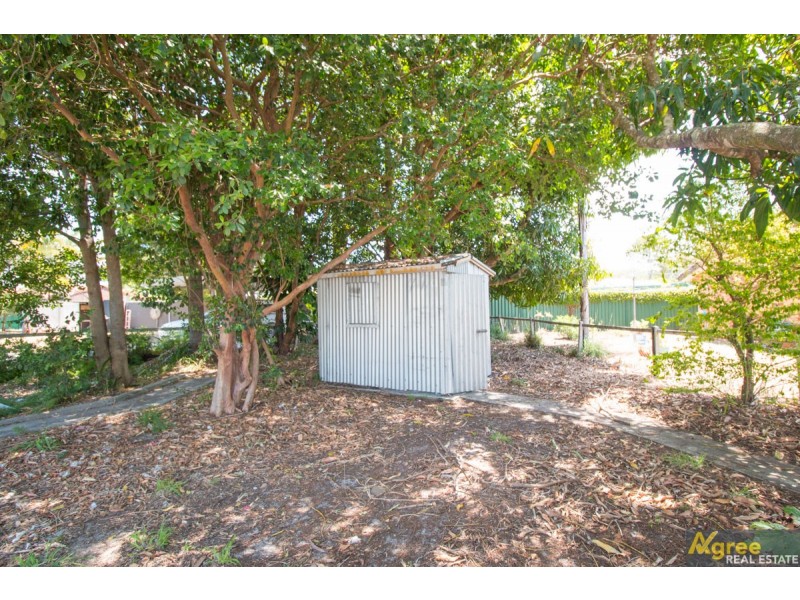 66 James Road, Beachmere QLD 4510