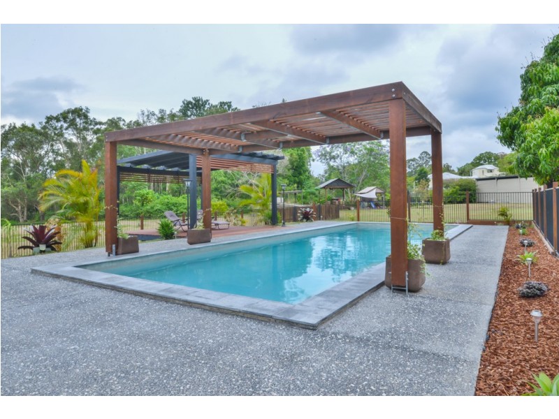 31 Crittenden Road, Glass House Mountains QLD 4518