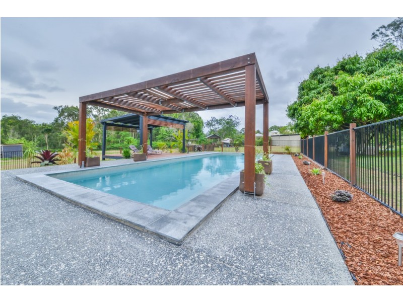 31 Crittenden Road, Glass House Mountains QLD 4518