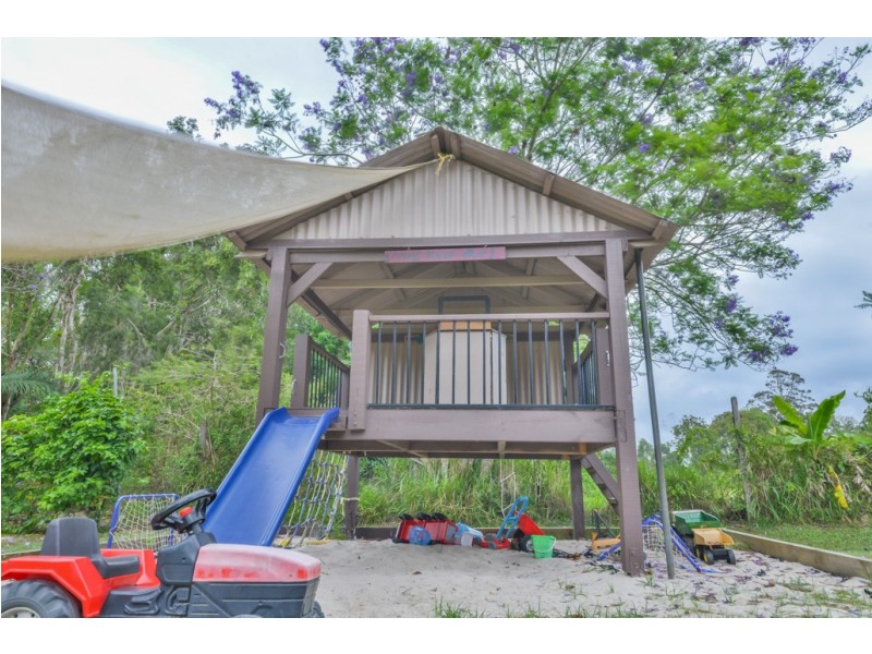 31 Crittenden Road, Glass House Mountains QLD 4518