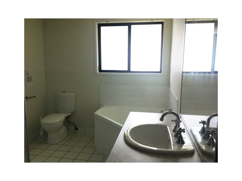 7-9 Testa Street, Caboolture QLD 4510