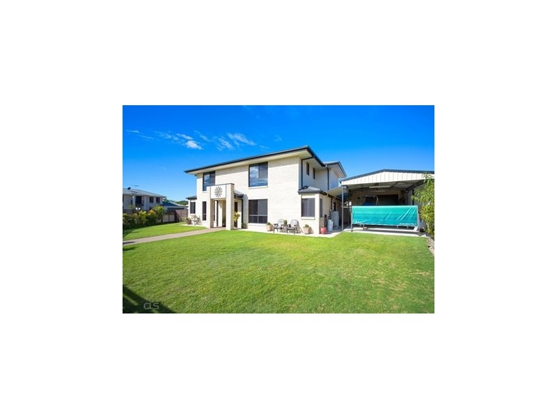 303 Bestmann Road, Sandstone Point QLD 4511