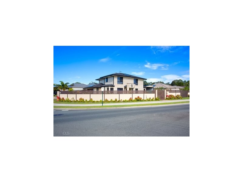 303 Bestmann Road, Sandstone Point QLD 4511